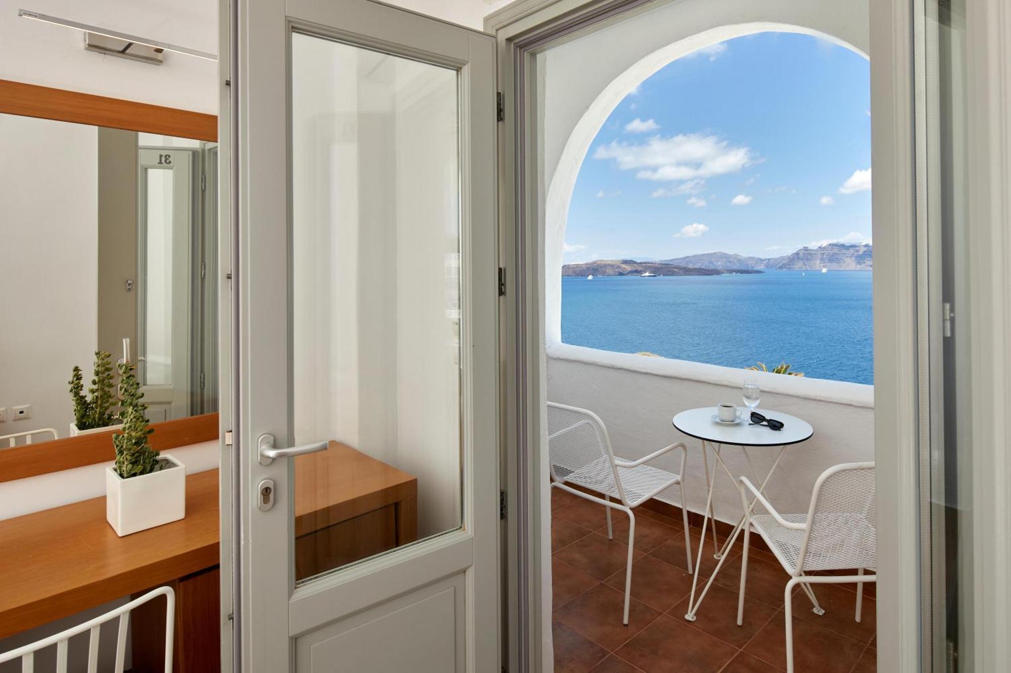 Santorini View 3* Akrotírion