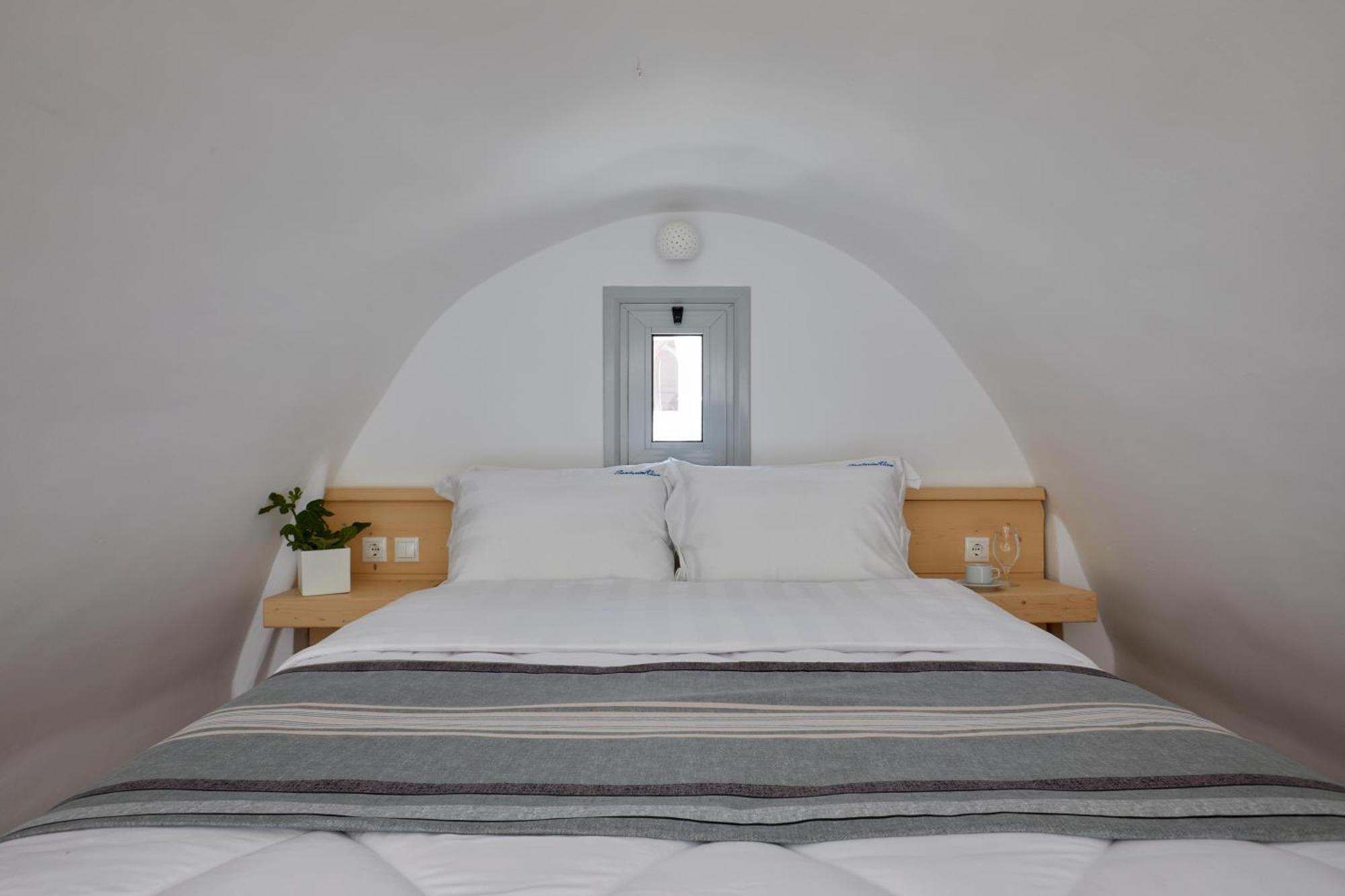 Santorini View Hotel 3*
