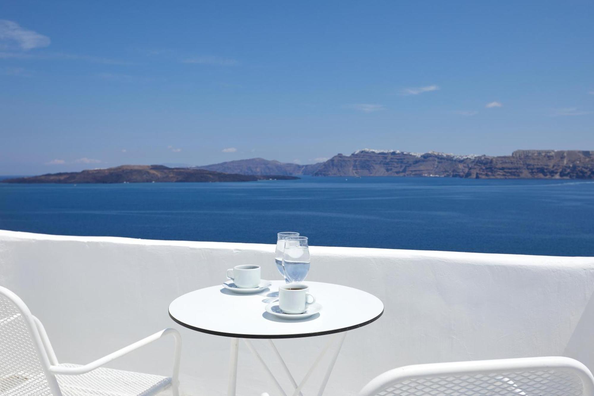 Hotel Santorini View 3*